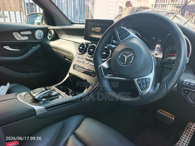 Mercedes-Benz GLC-Class 2019 White
