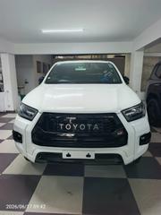 Toyota Hilux 2022 White for sale
