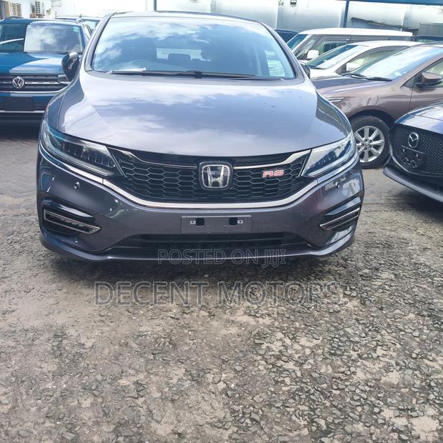 Honda Jade 2019 Gray