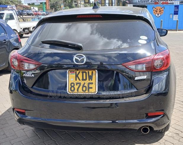 Mazda Axela 2018 Black