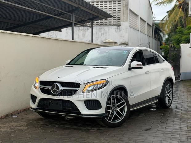 Mercedes-Benz GLE-Class GLE 350d 4MATIC 2020 White