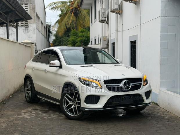 Mercedes-Benz GLE-Class GLE 350d 4MATIC 2020 White