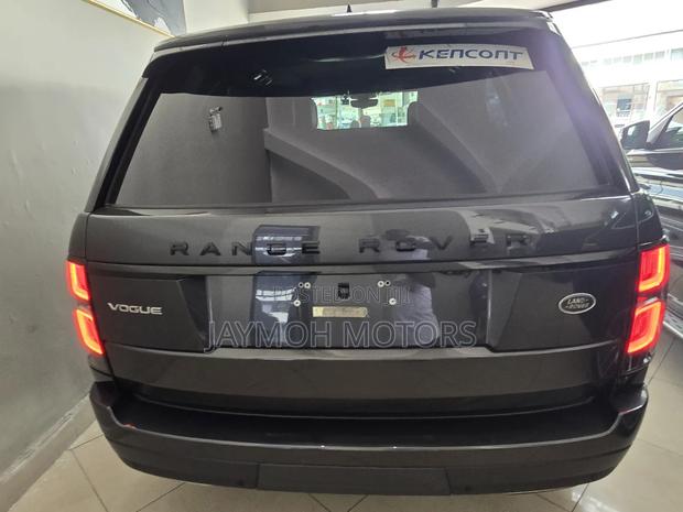 Land Rover Range Rover Vogue 2020 Gray