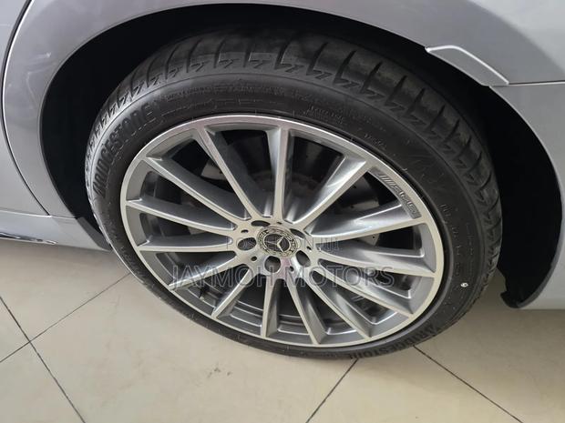 Mercedes-Benz S-Class 2022 Silver