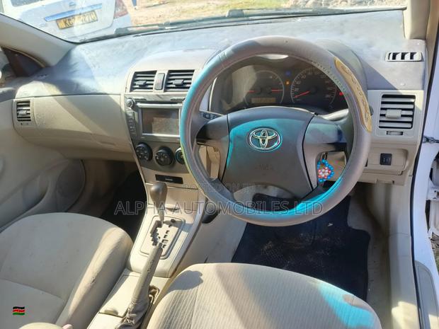 Toyota Axio 2007 White