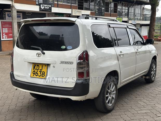 Toyota Succeed SV Premium 2016 White