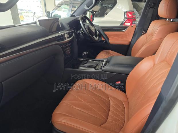 Lexus LX 2020 Pearl
