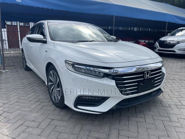 Honda Insight Touring 2019 White