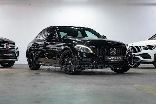 Mercedes-Benz C220 Classic 2019 Black