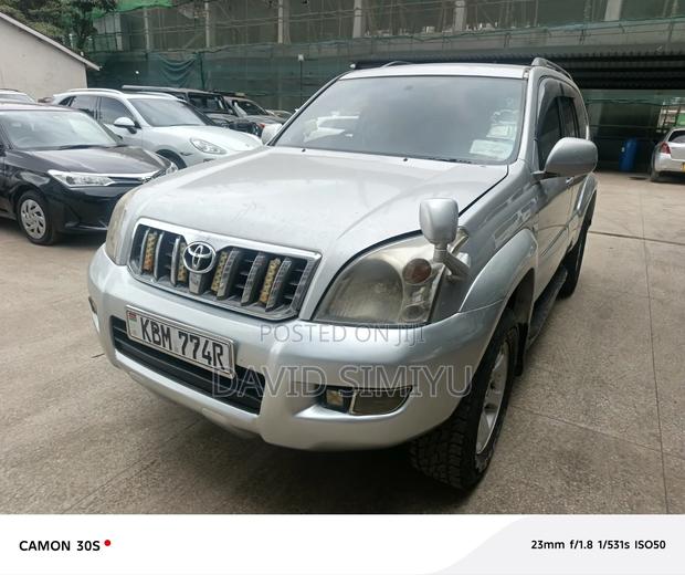 Toyota Land Cruiser Prado 2005 Silver