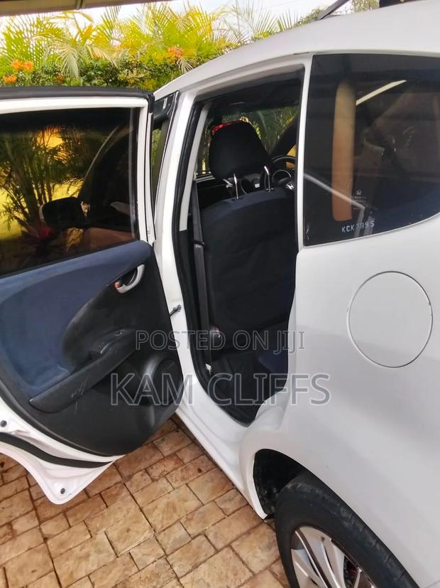 Honda Fit 2010 White