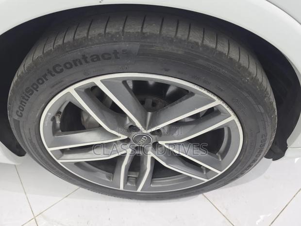 Audi Q7 2019 White