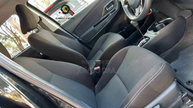 Toyota Vitz 1.0 FWD 5dr 2019 Black