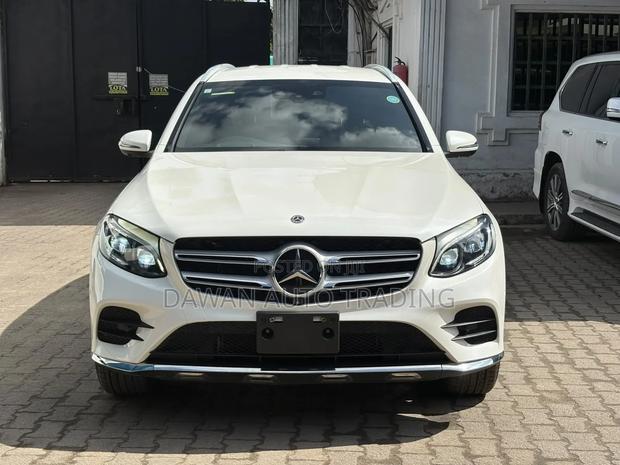 Mercedes-Benz GLC-Class 2019 White