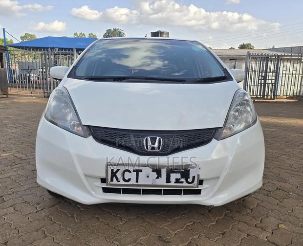 Honda Fit 2012 White
