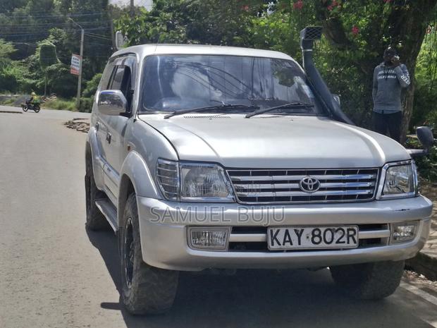 Toyota Land Cruiser Prado 3.0 D-4D 5dr 2001 Silver