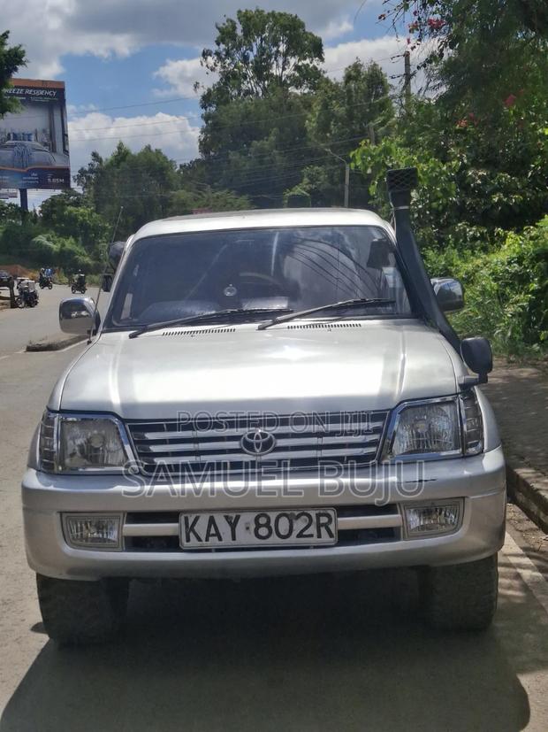 Toyota Land Cruiser Prado 3.0 D-4D 5dr 2001 Silver