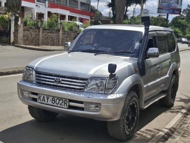 Toyota Land Cruiser Prado 3.0 D-4D 5dr 2001 Silver