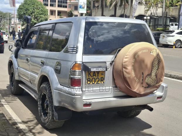 Toyota Land Cruiser Prado 3.0 D-4D 5dr 2001 Silver
