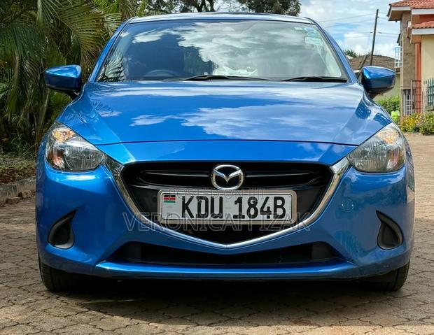 Mazda Demio 2018 Blue