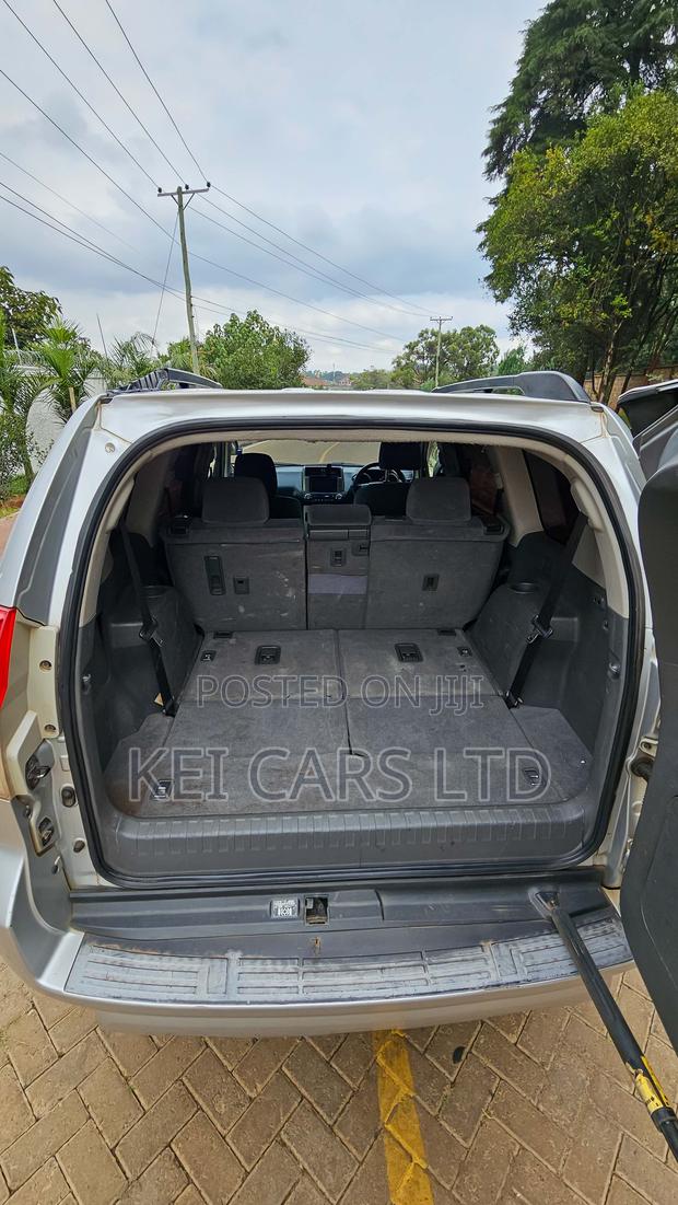 Toyota Land Cruiser 2009 Silver