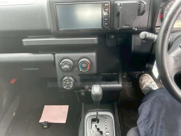 Toyota Probox 2021