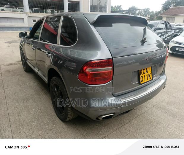 Porsche Cayenne 2008 Gray
