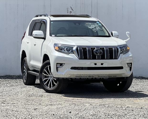 Toyota Land Cruiser Prado 2.7 2019 Pearl