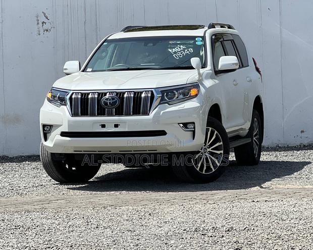 Toyota Land Cruiser Prado 2.7 2019 Pearl