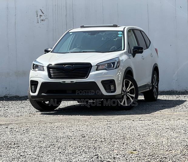 Subaru Forester 2018 White