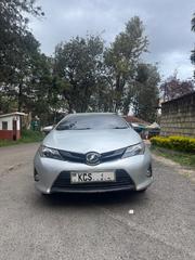 Toyota Auris 2013 Silver for sale