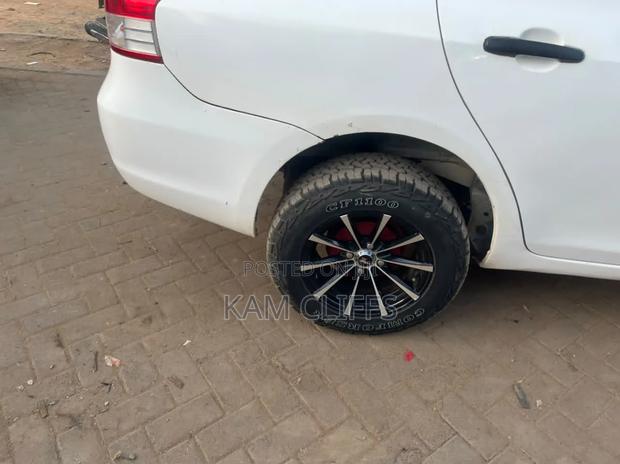 Toyota Belta 2011 White