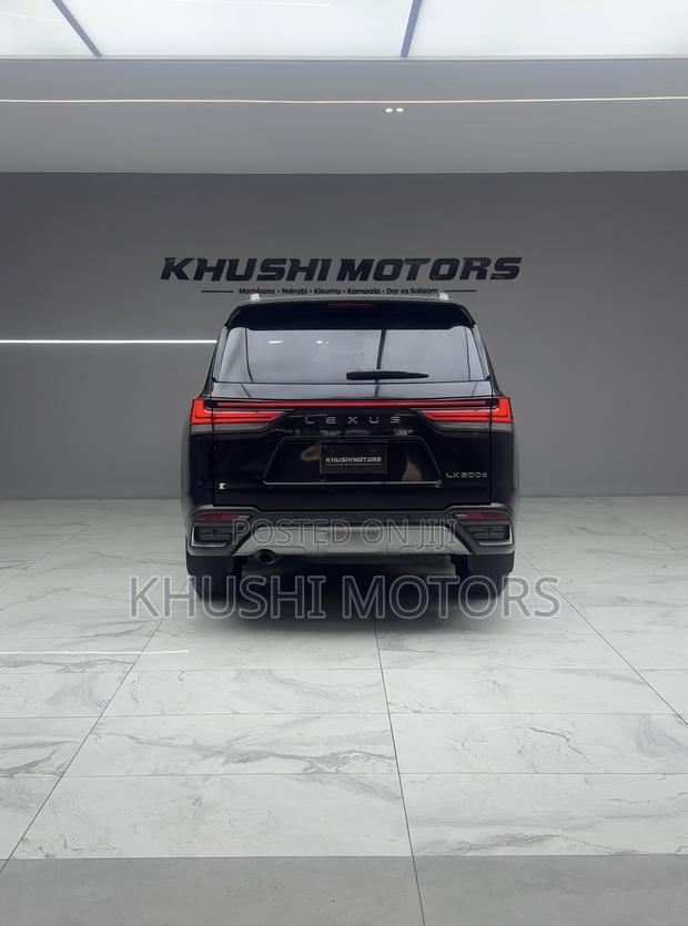 Lexus LX 500d 2023 Black