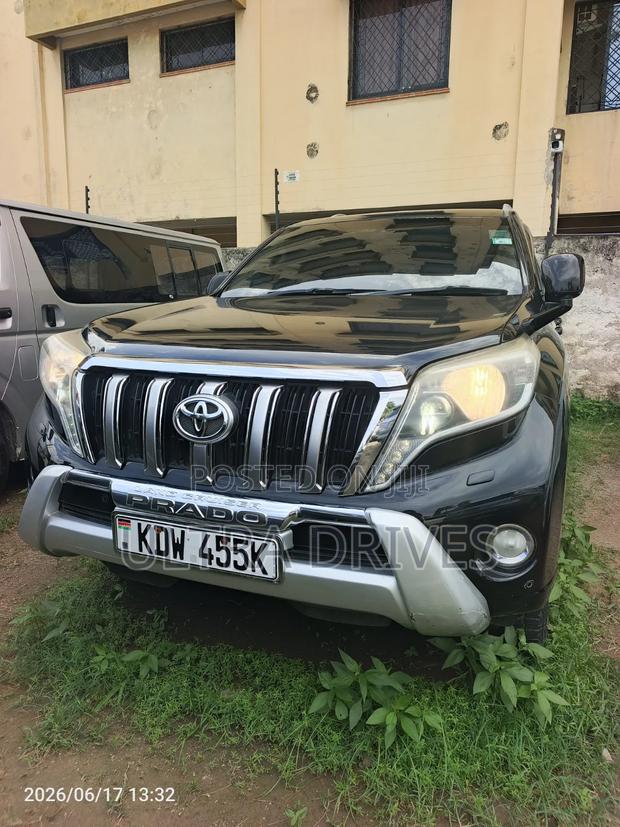 Toyota Land Cruiser Prado 2015 Black