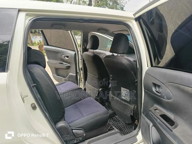 Toyota Wish 2013 White