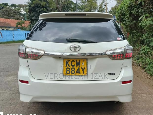 Toyota Wish 2013 White