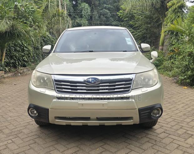 Subaru Forester 2009 Gold