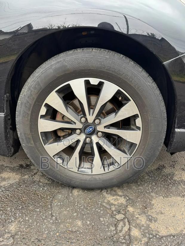 Subaru Outback 2015 Black