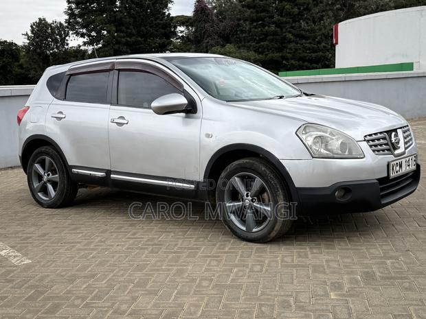 Nissan Dualis 2010 Silver