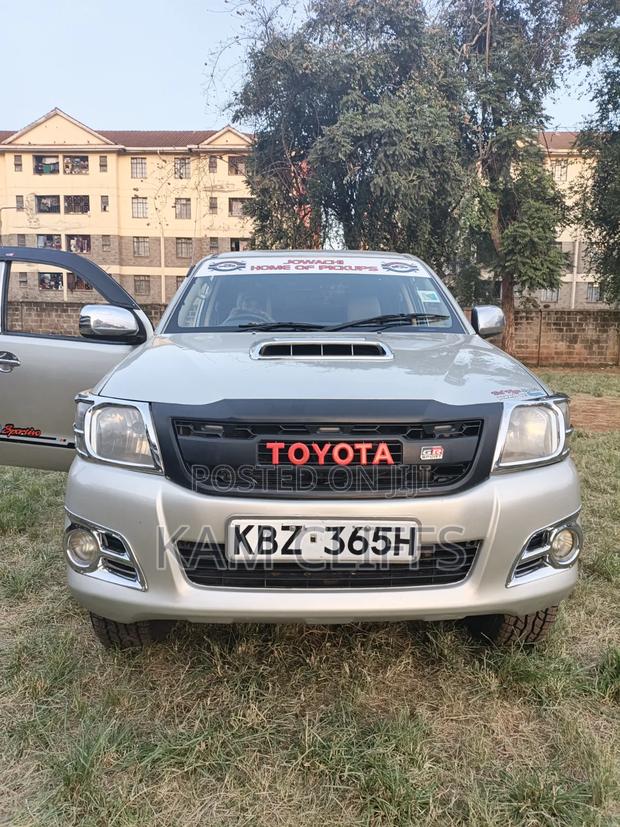 Toyota Hilux 2.5 D-4D Double Cab 2008 Silver