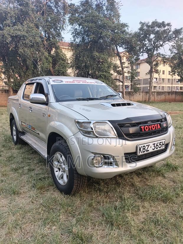 Toyota Hilux 2.5 D-4D Double Cab 2008 Silver