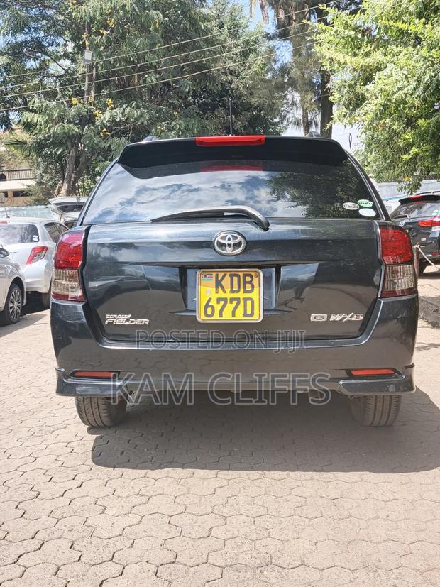 Toyota Corolla Fielder 2014 Black