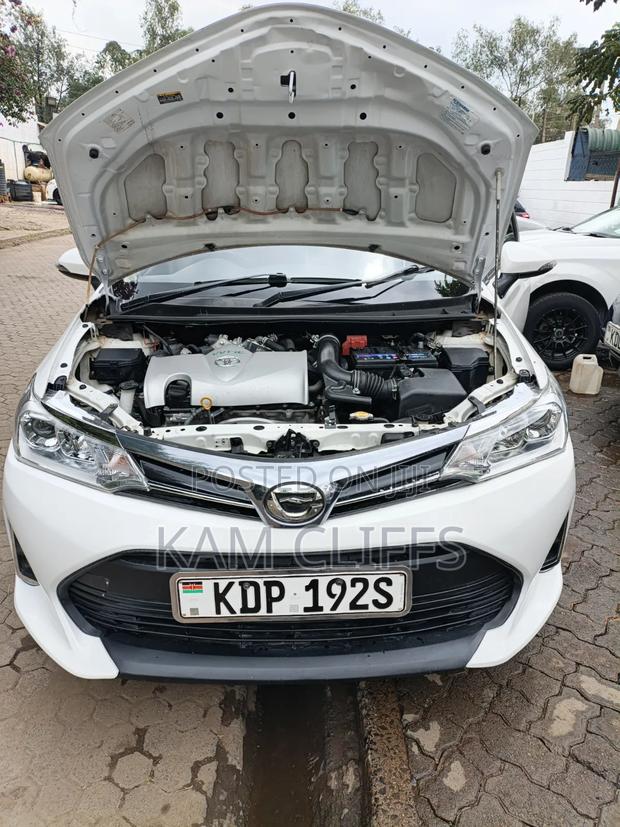 Toyota Corolla Fielder 2018 White