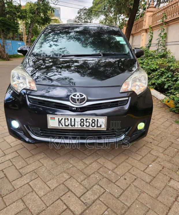 Toyota Ractis 2012 Black