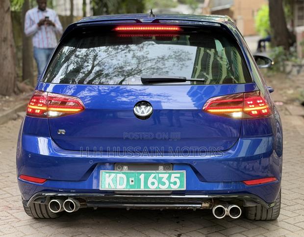 Volkswagen Golf R 4-Door w/DCC & Navigation 2019 Blue