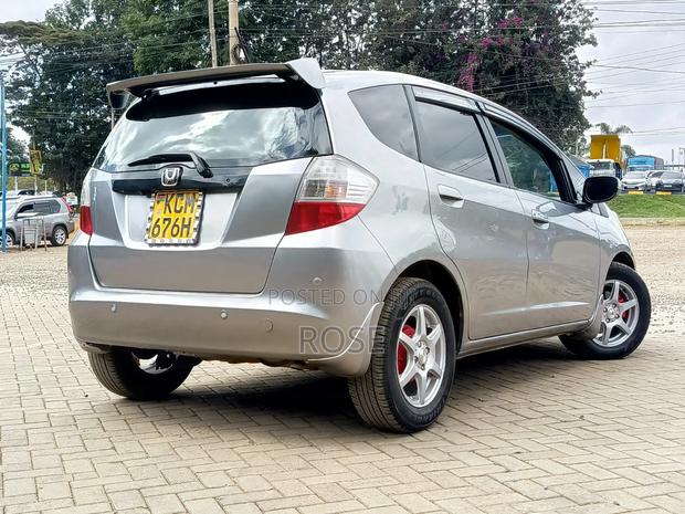 Honda Fit 2010 Gray