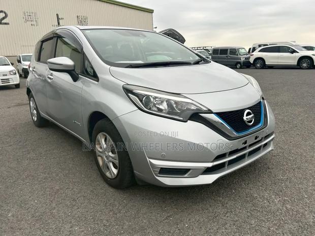 Nissan Note 2019 Silver
