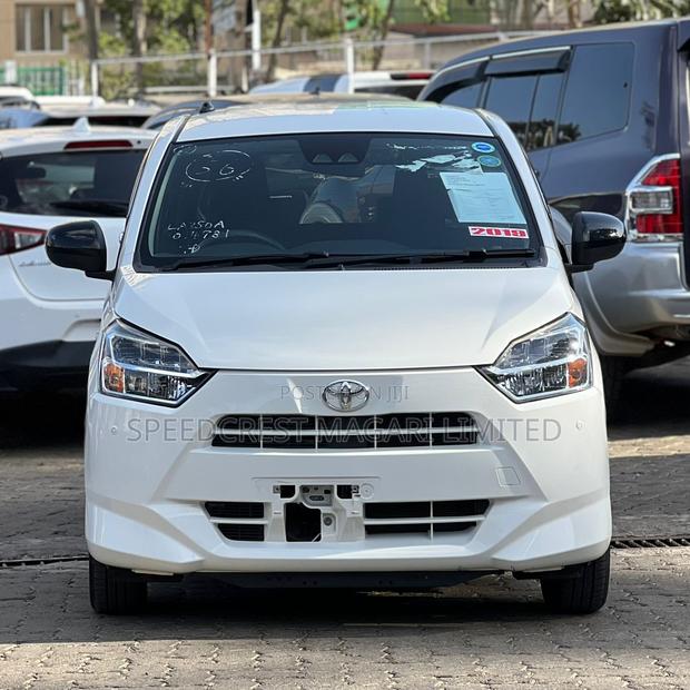 Toyota Pixis 2019 White