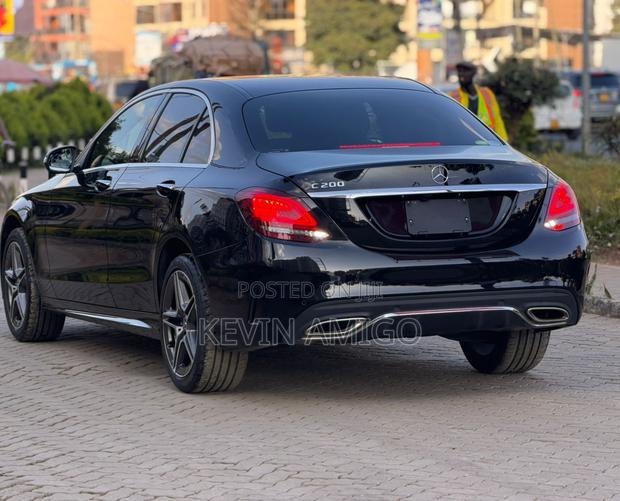 Mercedes-Benz C200 2019 Black