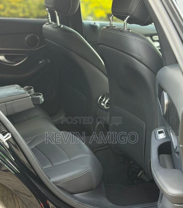 Mercedes-Benz C200 2019 Black